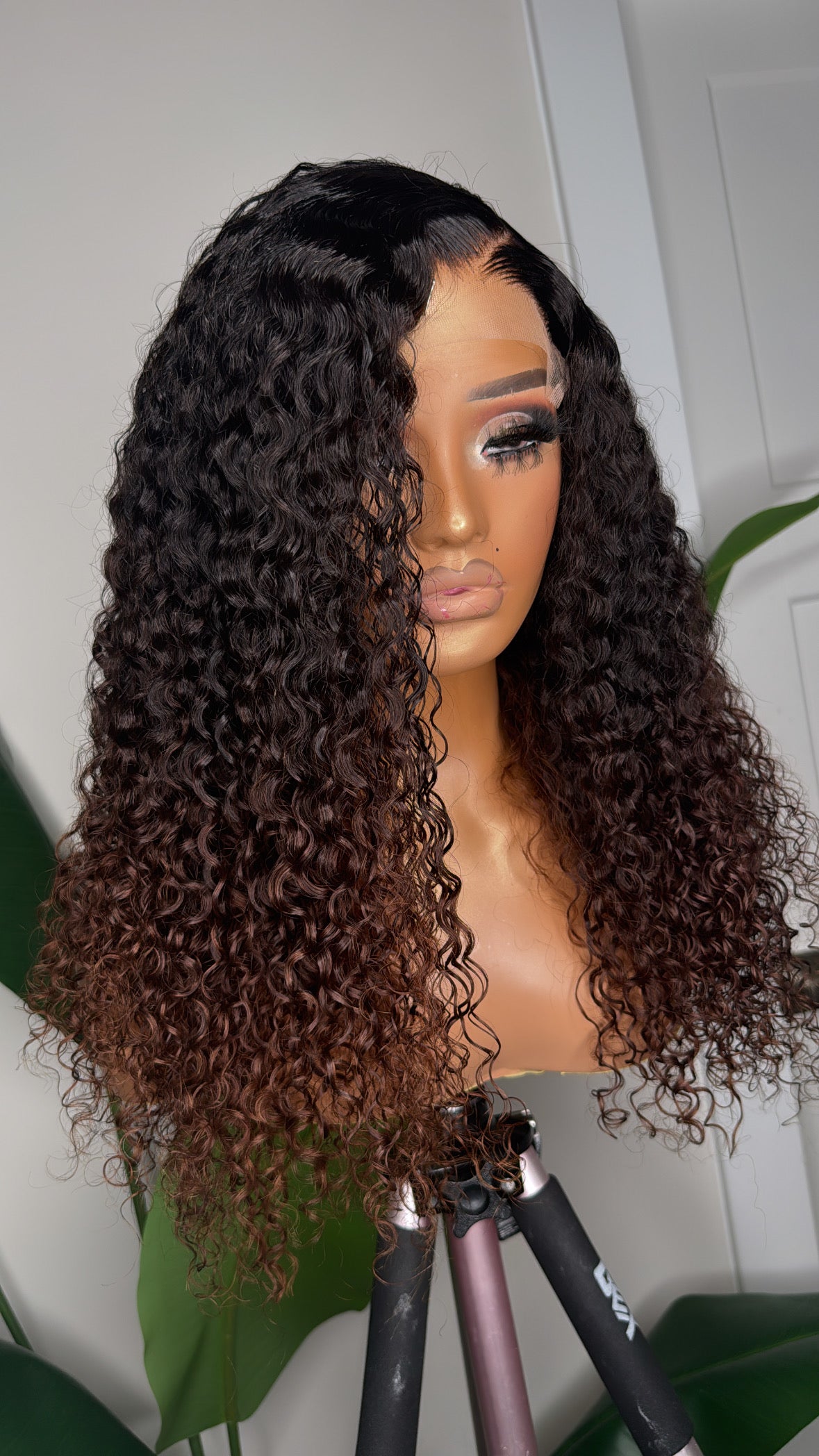 Ombré Tight Curl Virgin Side part wig