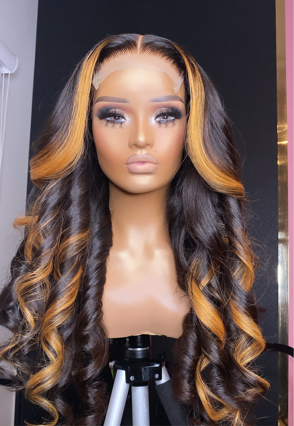 5x5 Closure Wig “Highlighted”