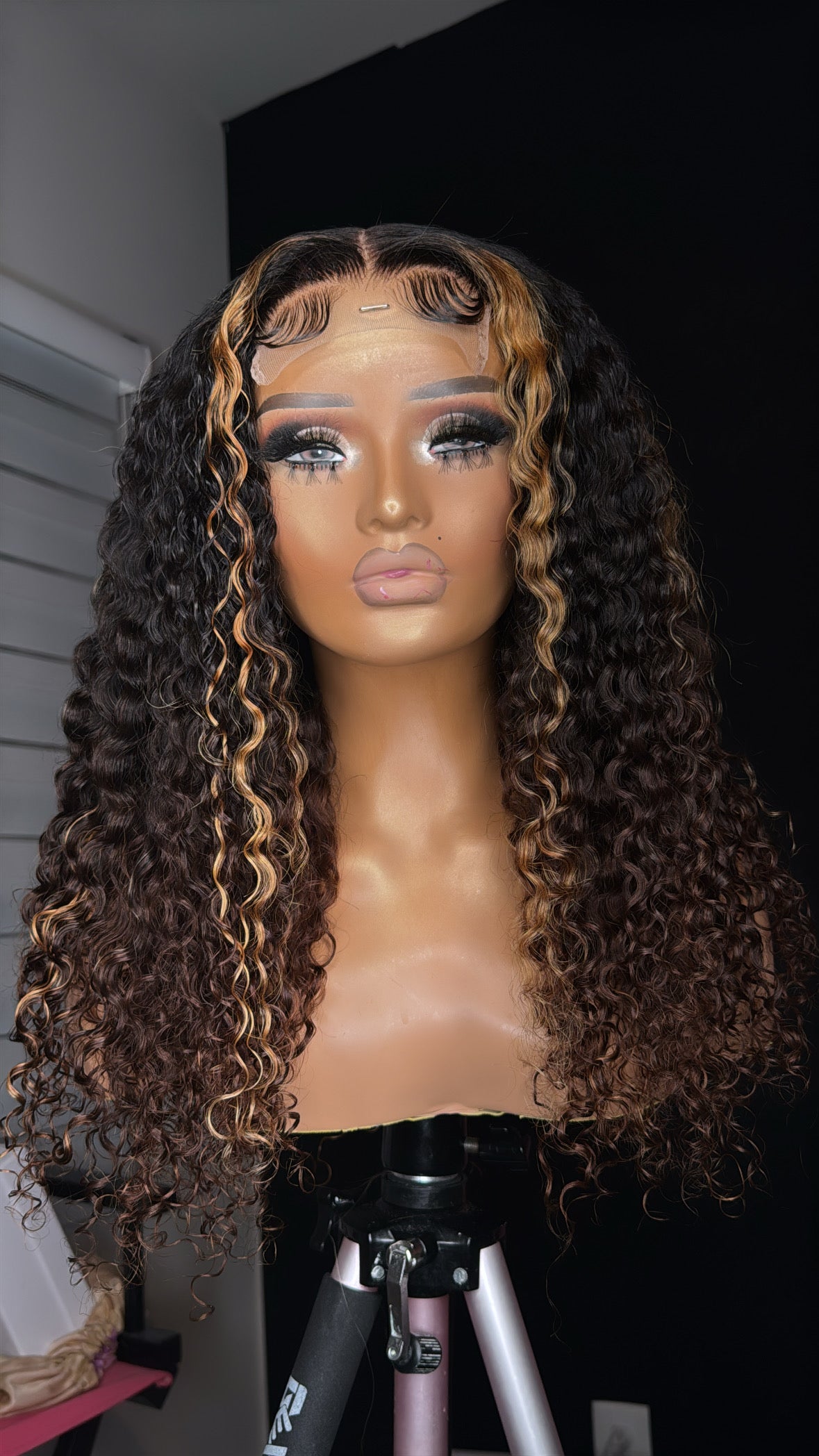 Highlighted Tight Curl Virgin wig